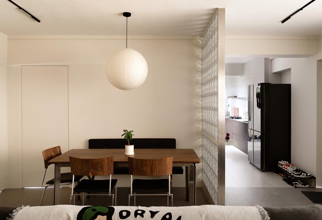 10 Epic Ways to Incorporate Breeze or Glass Blocks Renonation