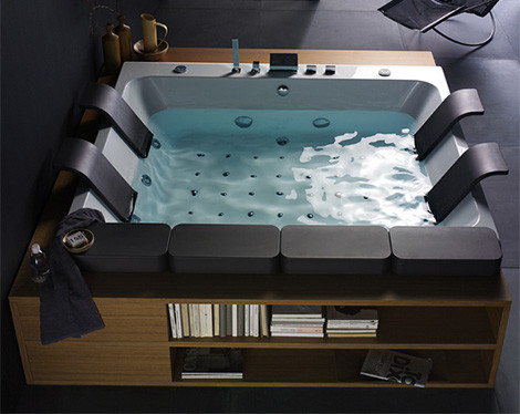 large-whirlpool-bathtubs-thais-art-blubleu-1